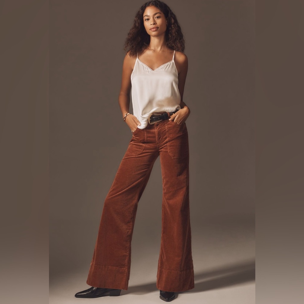 NWT! Anthro Rylan High-Rise Flare Jeans by Pilcro: Corduroy Edition - Size 31 🍯
